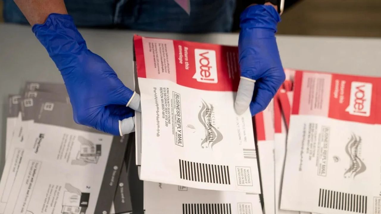 DOJ Asks Washington to Set Aside Ballots From 405 Suspected Noncitizen Voters