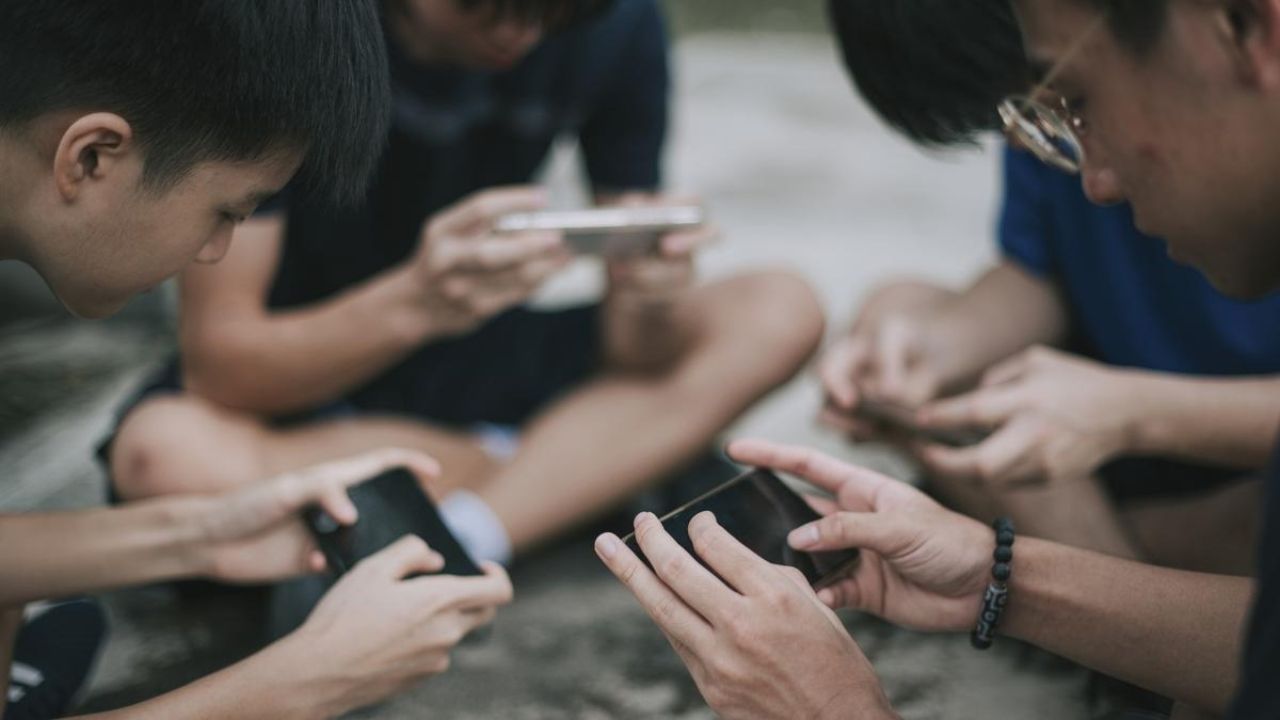 Florida Appeals Court Allows State to Enforce Social Media Ban for Children Under 14