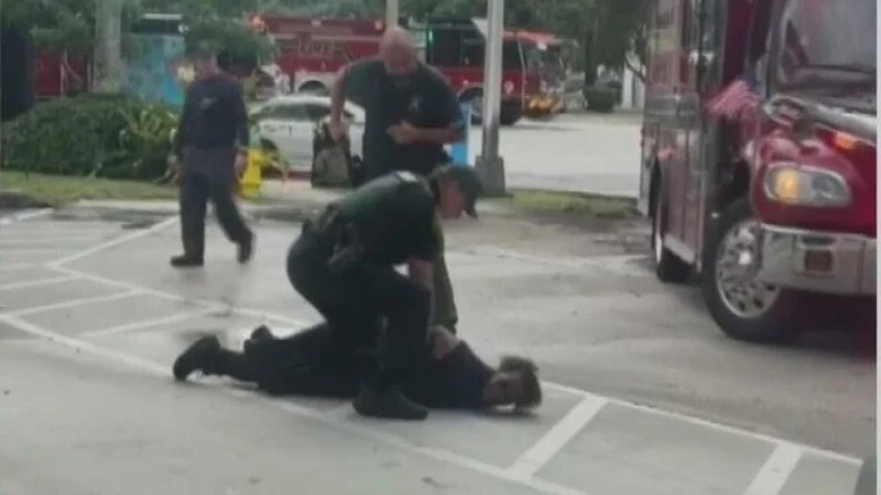 Miami-Dade Deputies Arrest Woman Accused of Setting Man on Fire
