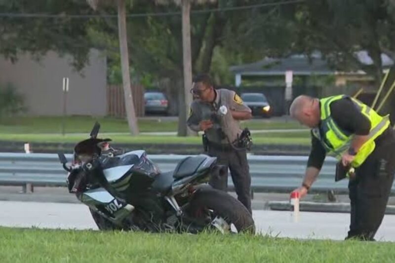 One Dead, Another Hospitalized After Motorcycle Crash on Sunrise Boulevard in Plantation